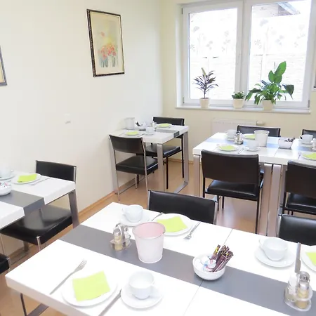 Hotel Gaestehaus Lutgen